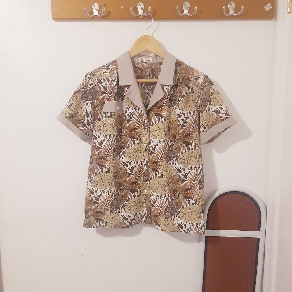 Vintage button-up